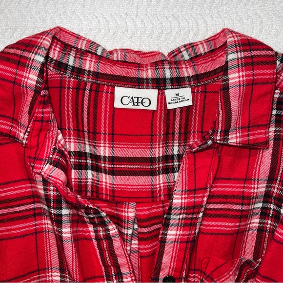 cato / red and black plaid oversized button up top size medium - Picture 3 of 8